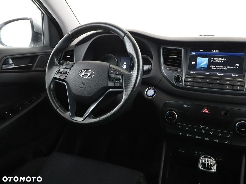 Hyundai Tucson 1.7 CRDI BlueDrive Classic 2WD - 17
