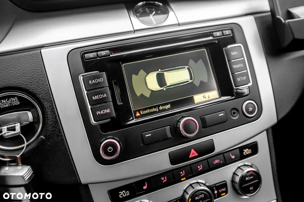 Volkswagen Passat Variant ver-variant-2-0-tdi-dpf-highline - 25