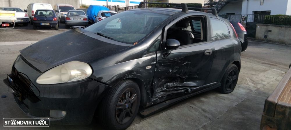 Fiat Grande Punto - 2