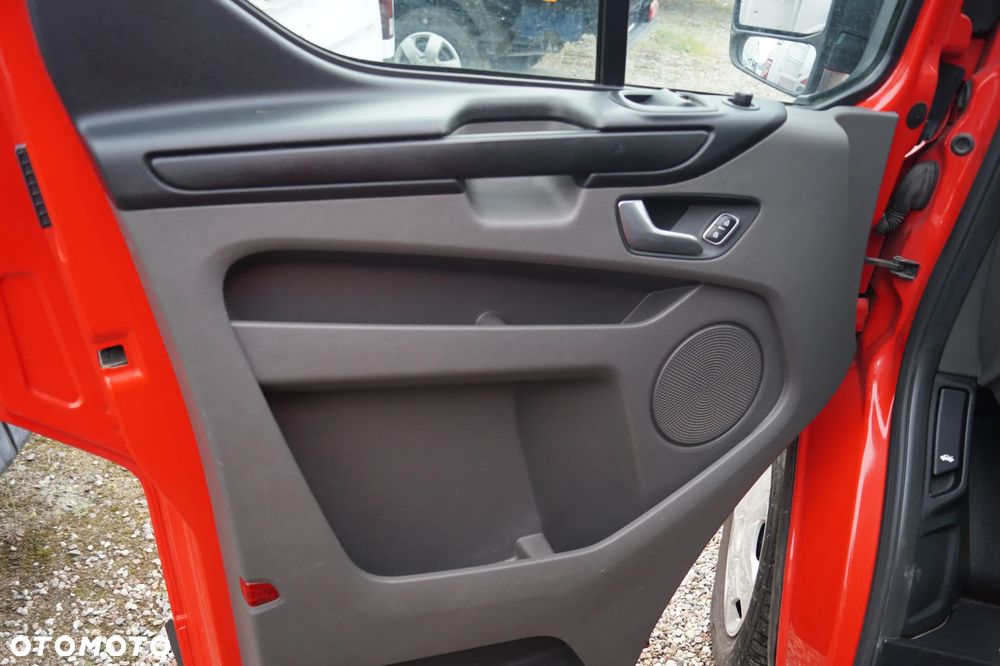 Ford Transit Custom - 19