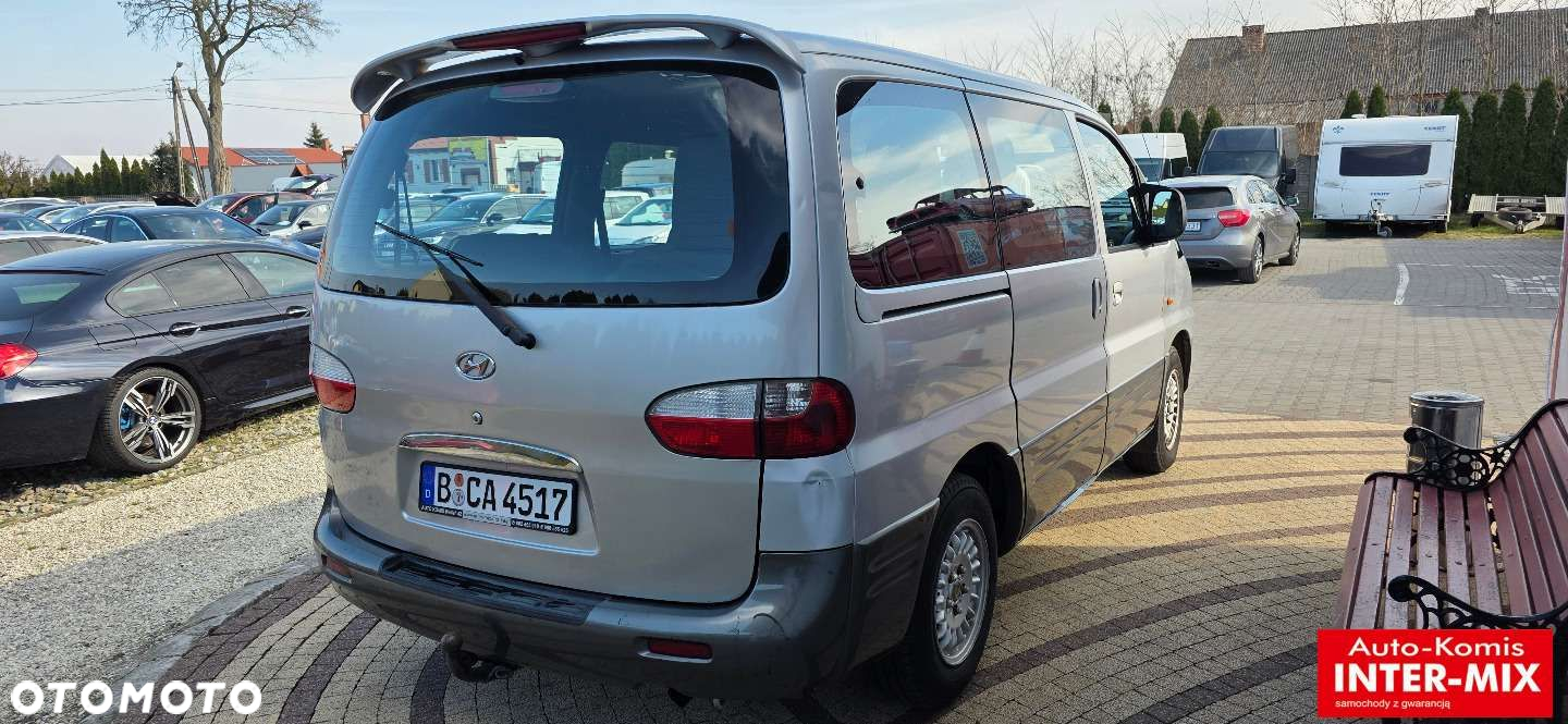 Hyundai H-1 - 6