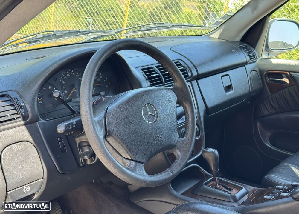 Mercedes-Benz ML 270 - 6