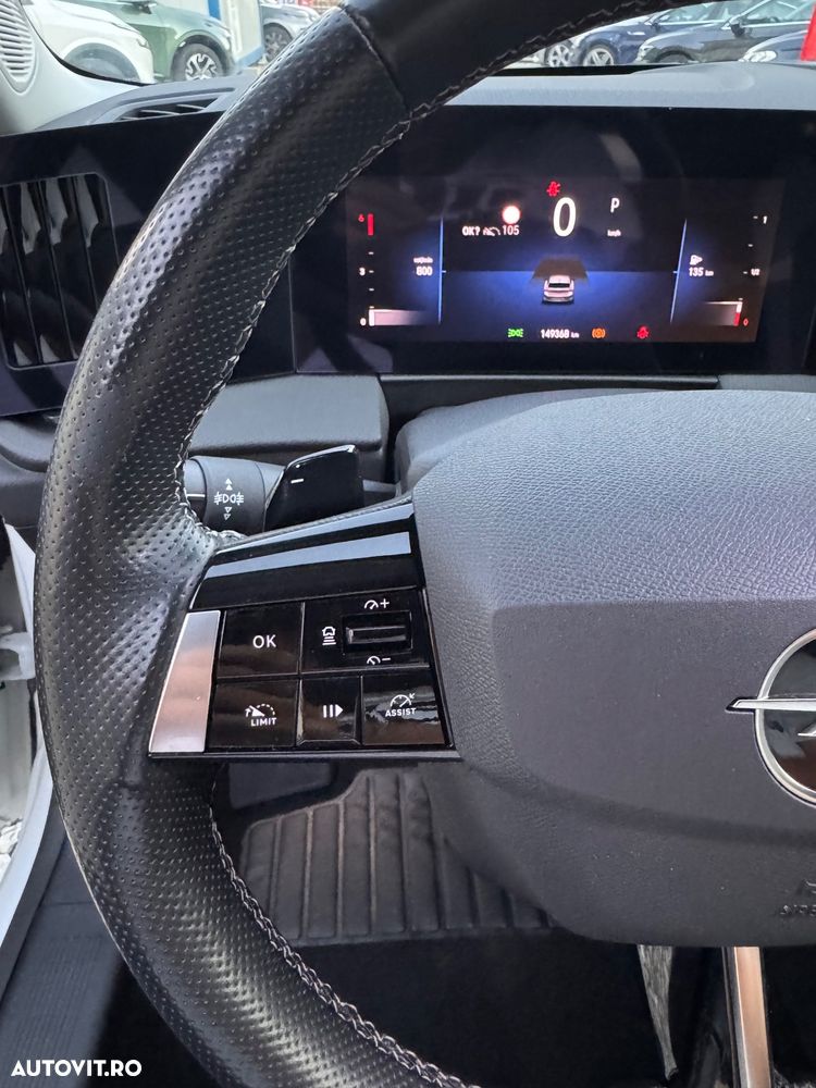 Opel Astra 1.5 D Automatik GS Line - 36