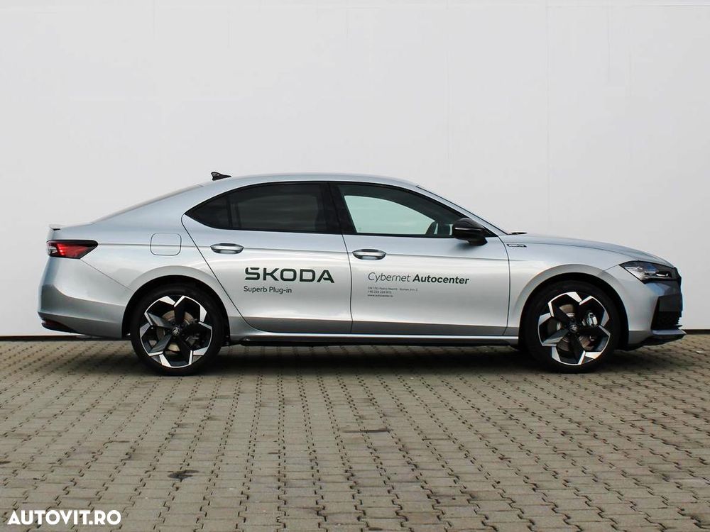 Skoda Superb 1.5 TSI 150 CP DSG PHEV Sportline - 7