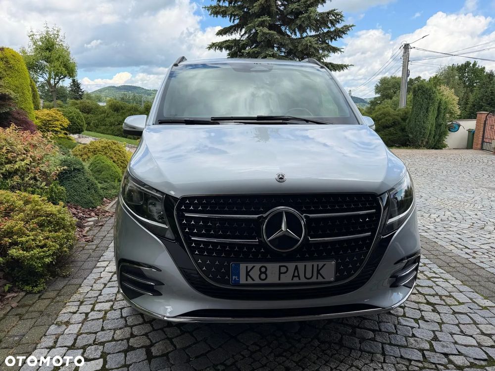 Mercedes-Benz Klasa V 300 d 4-Matic 9G-Tronic Exclusive (d³ugi) - 2