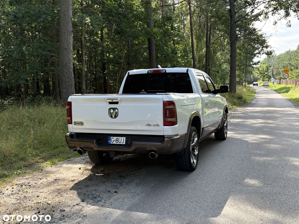 RAM 1500 Crew Cab Longhorn - 3