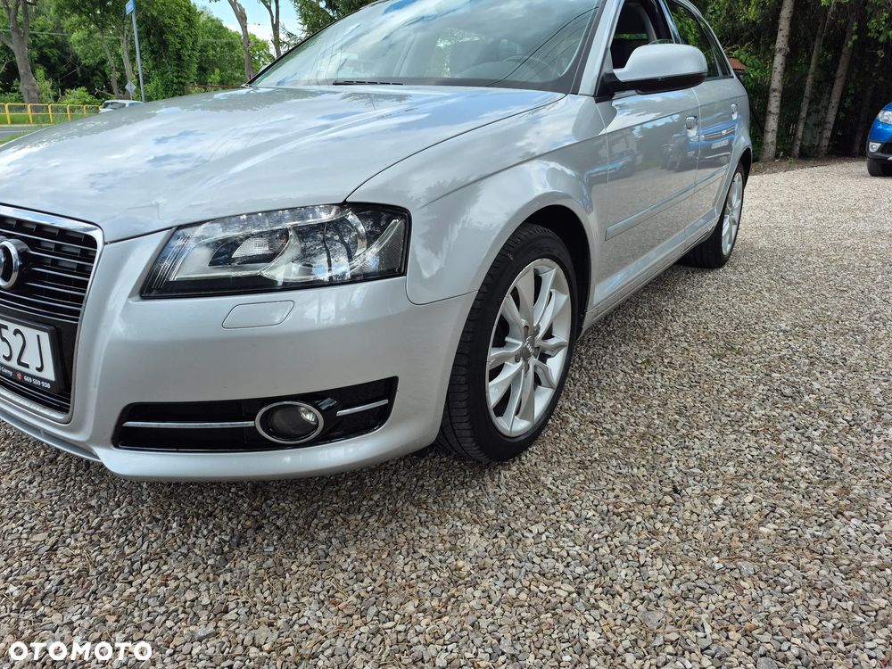 Audi A3 Sportback 2.0 TDI Ambition - 4