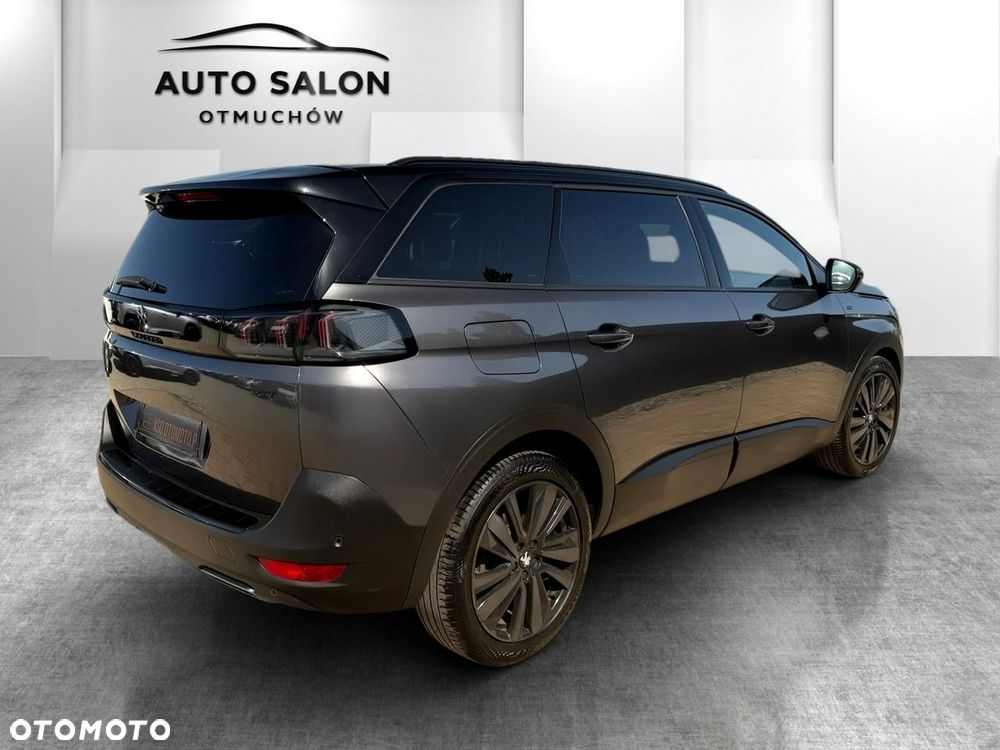 Peugeot 5008 - 5