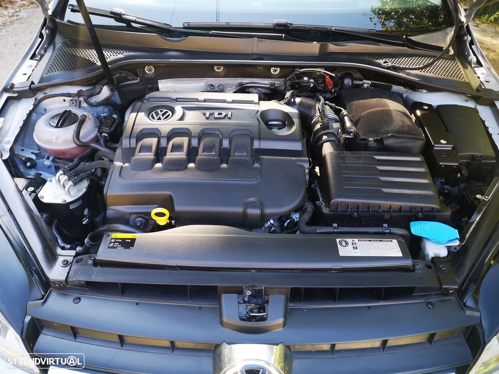 VW Golf Variant 2.0 TDi Highline - 5