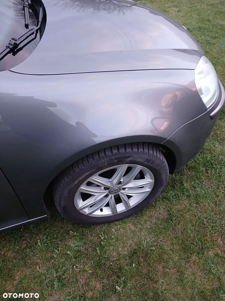 Volkswagen Golf 2.0 FSI Comfortline - 14
