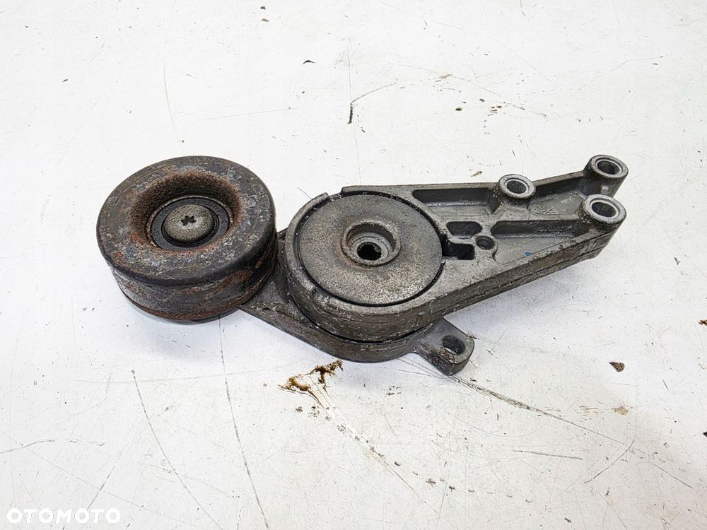 NAPINACZ PASKA MICRO AUDI A4 B6 B7 A6 C6 06B903133 - 1