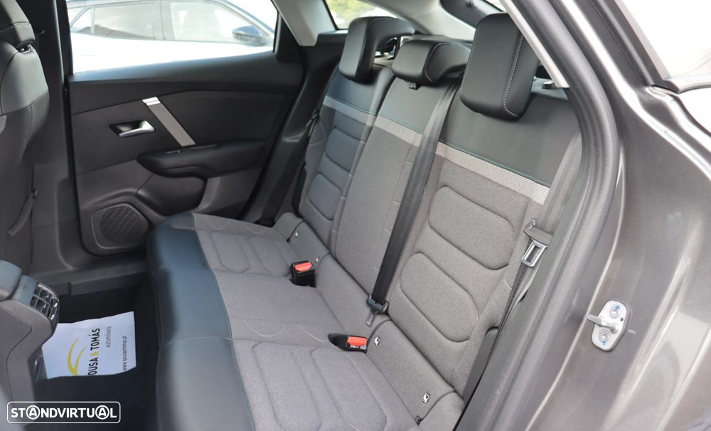 Citroën C4 1.2 PureTech Shine EAT8 - 18