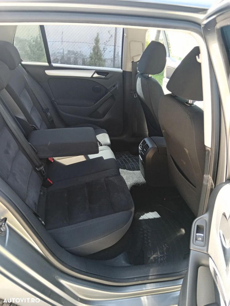 VOLKSWAGEN Golf 2010 — imagine 13