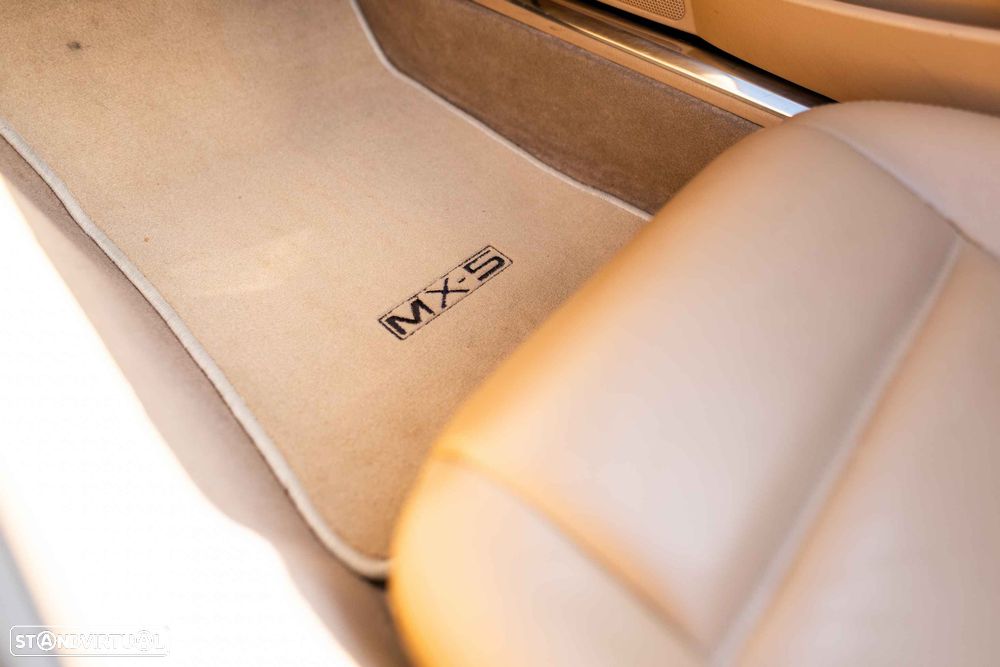 Mazda MX-5 1.6 16V Serie Especial - 33