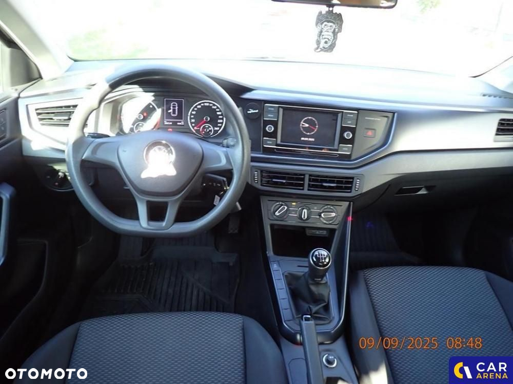 Volkswagen Polo - 16
