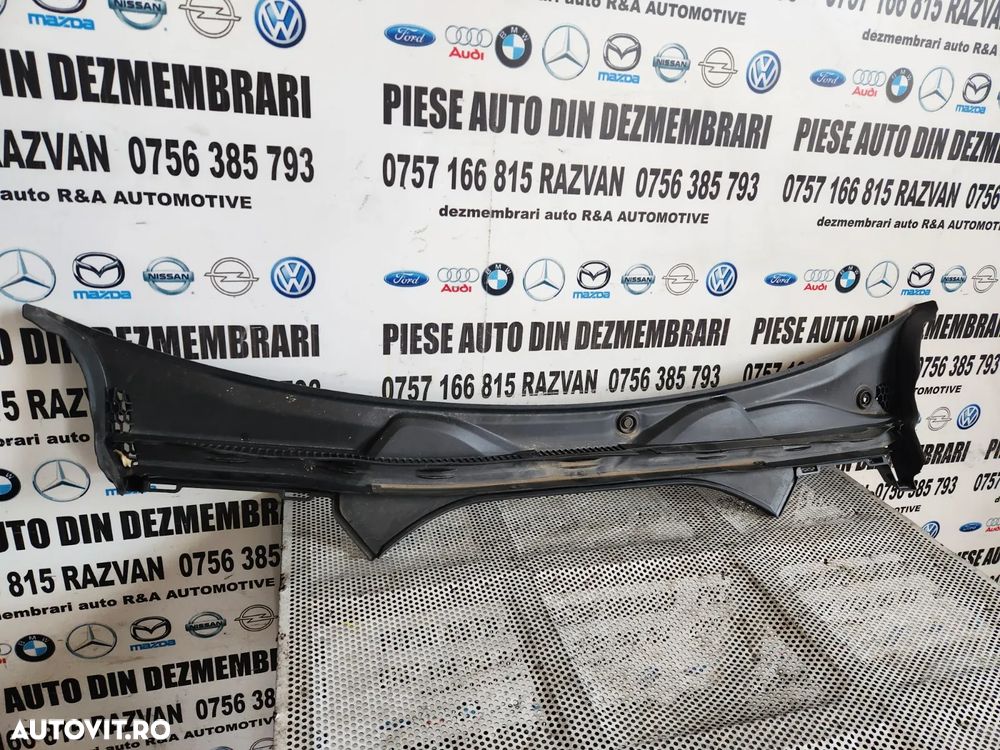 Grila Stergatoare Bmw M2 M3 M4 G20 G21 G42 G82 G80 G83 G28 Volan Stanga Cod  Dezmembrez Bmw G42 M2 - 4