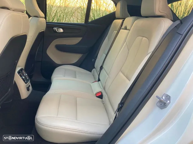 Volvo XC 40 1.5 T5 PHEV Inscription - 41