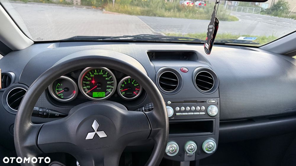 Mitsubishi Colt 1.3 Inform - 6