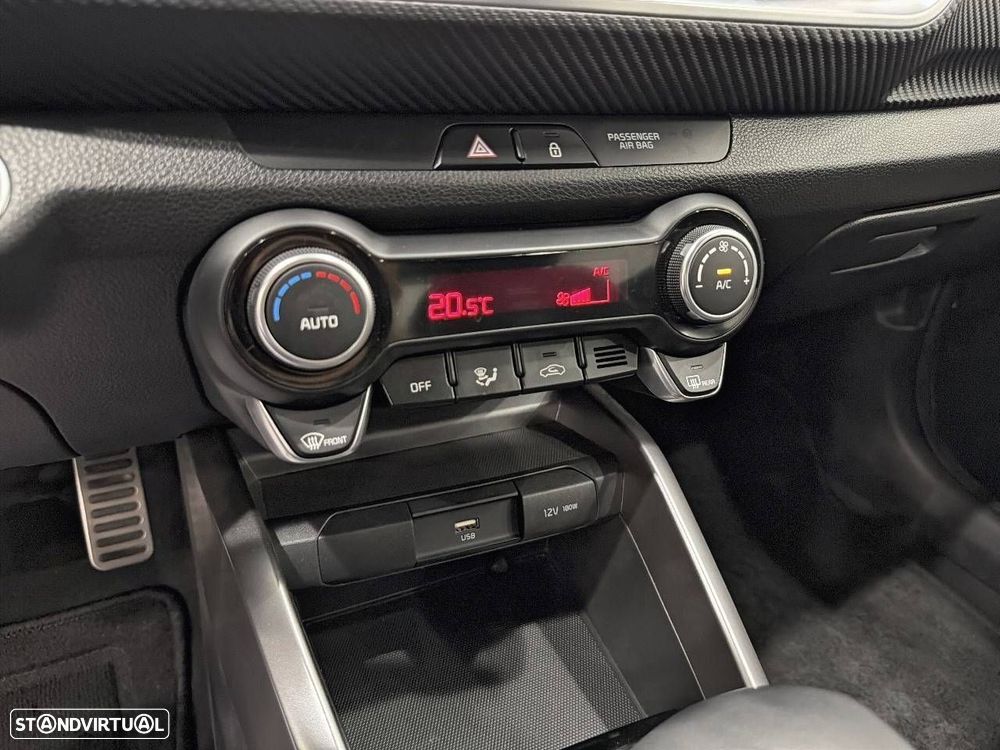 Kia Stonic - 18