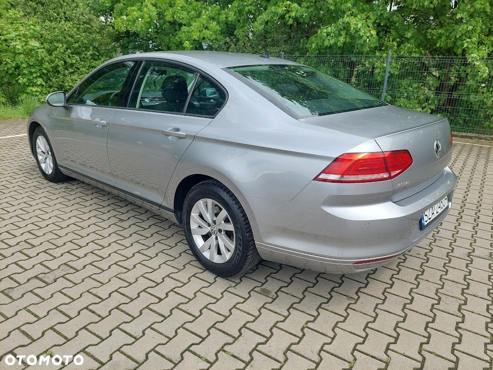 Volkswagen Passat 2.0 TDI BMT Comfortline - 3