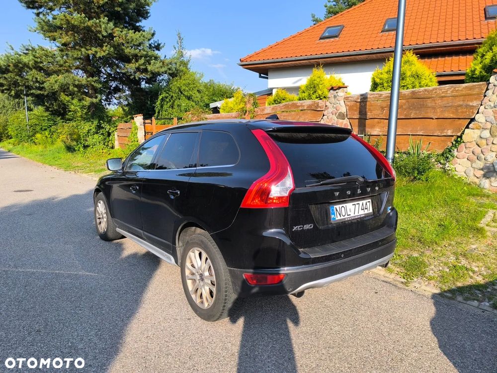 Volvo XC 60 - 2