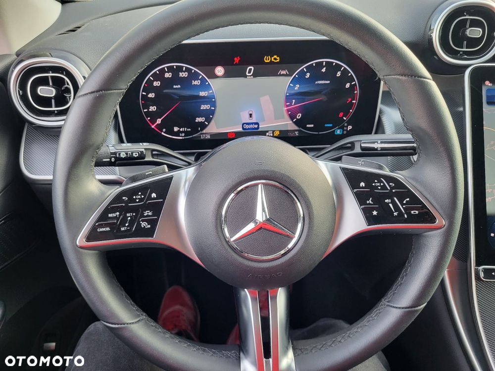 Mercedes-Benz GLC 200 4Matic 9G-TRONIC Avantgarde Advanced - 28