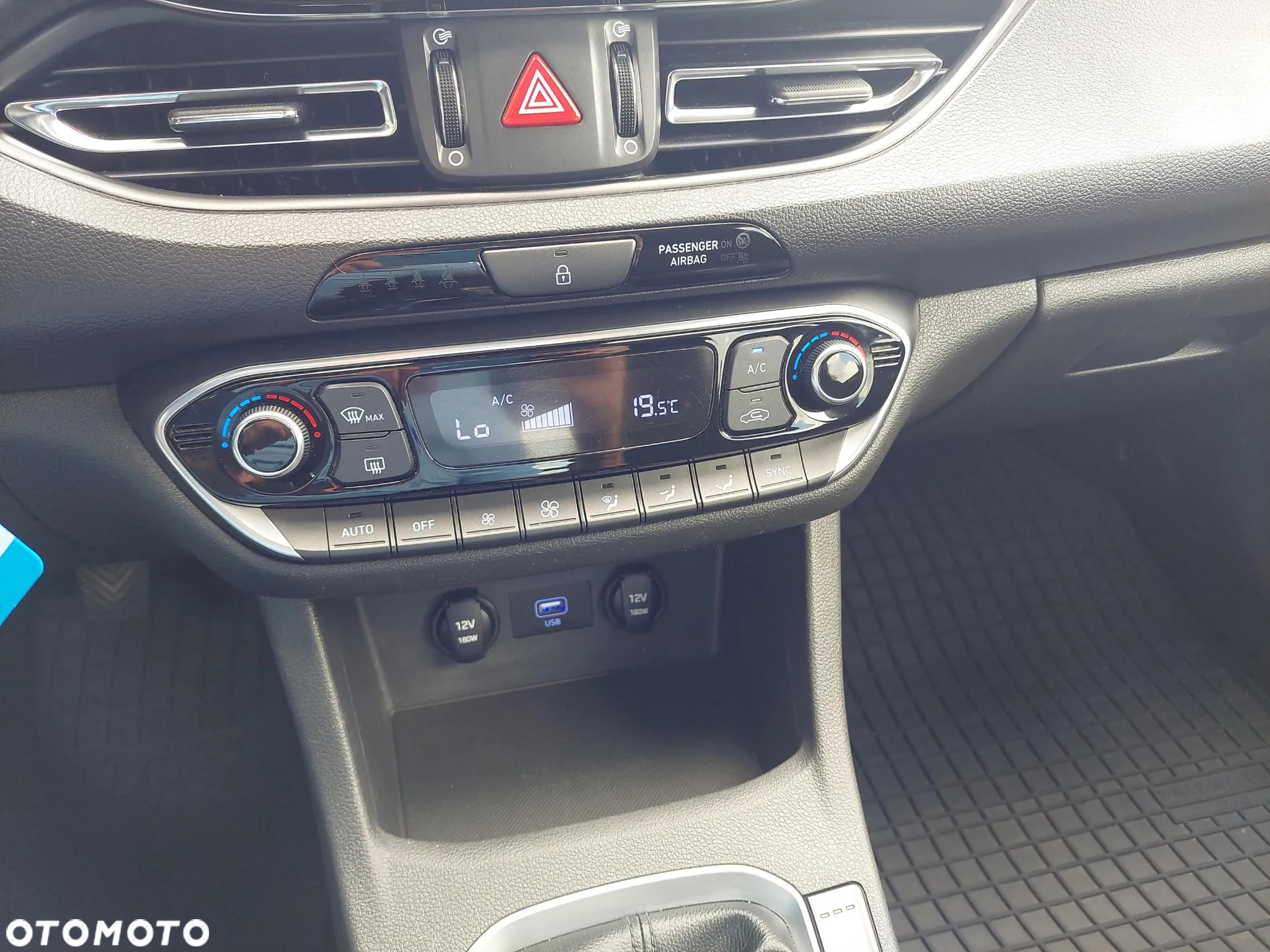 Hyundai i30 1.5 DPI Comfort - 24