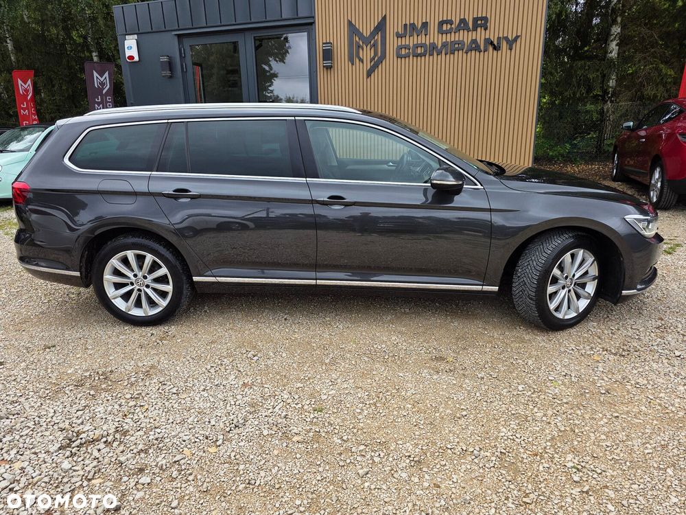 Volkswagen Passat Variant - 21