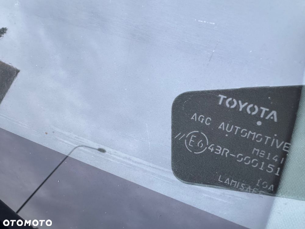 Toyota iQ 1.0 Multidrive + - 21