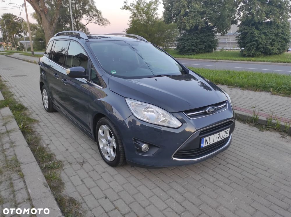 Ford Grand C-MAX - 3