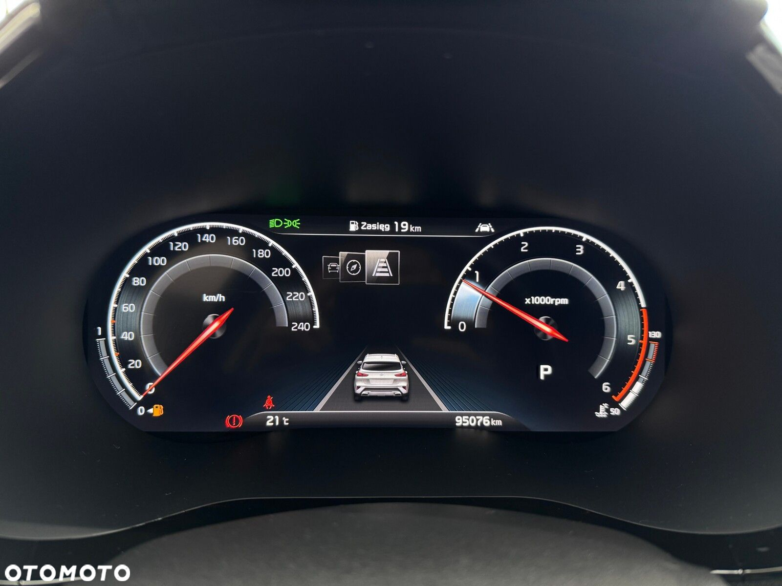 Kia XCeed - 16