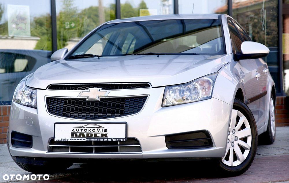 Chevrolet Cruze 1.6 LT+ - 17