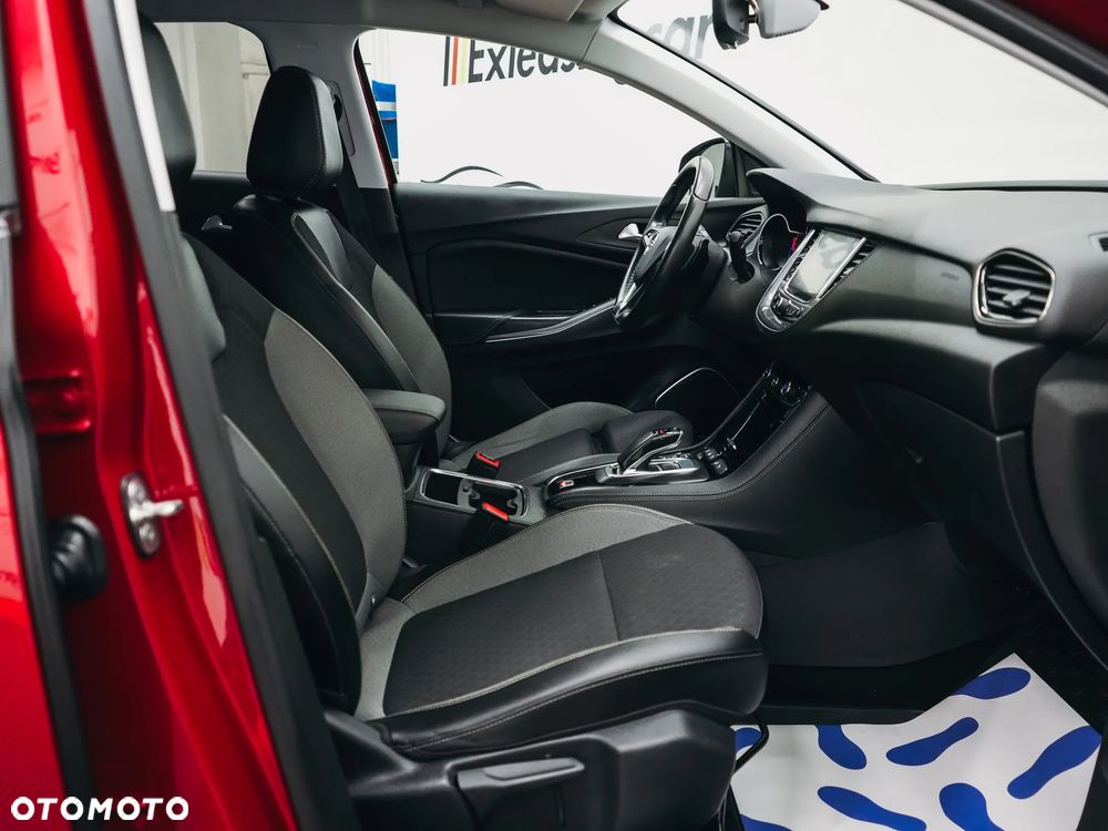 Opel Grandland X 1.6 DI Start/Stop INNOVATION - 36