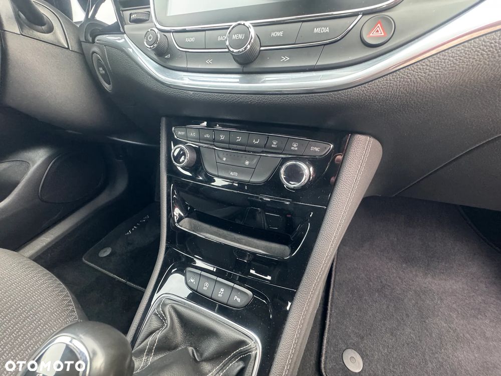 Opel Astra 1.4 Turbo Start/Stop Innovation - 27