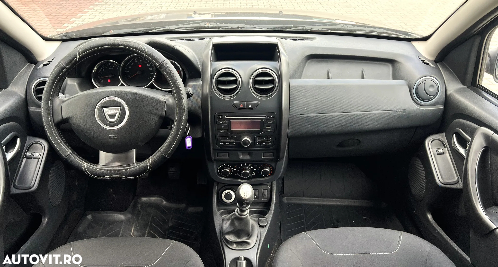 Dacia Duster dCi 110 FAP 4x4 Destination - 8