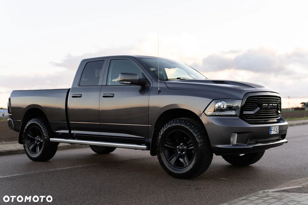 Dodge RAM 5.7 4x4 - 18