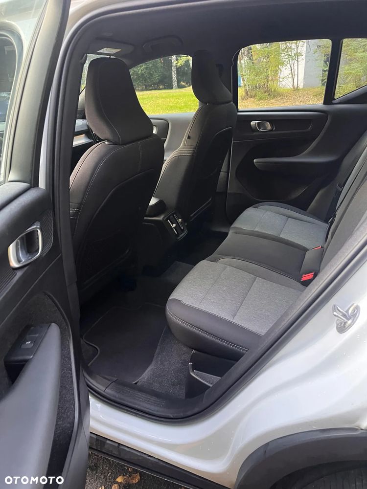 Volvo XC 40 B3 Core - 12