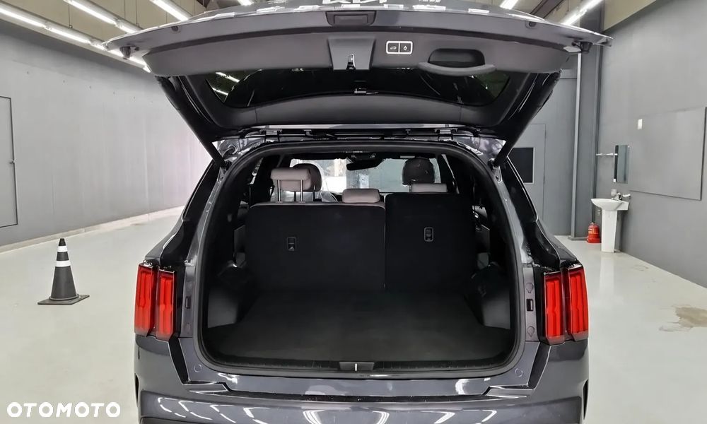 Kia Sorento 1.6T-GDI AWD OPF Platinum - 11