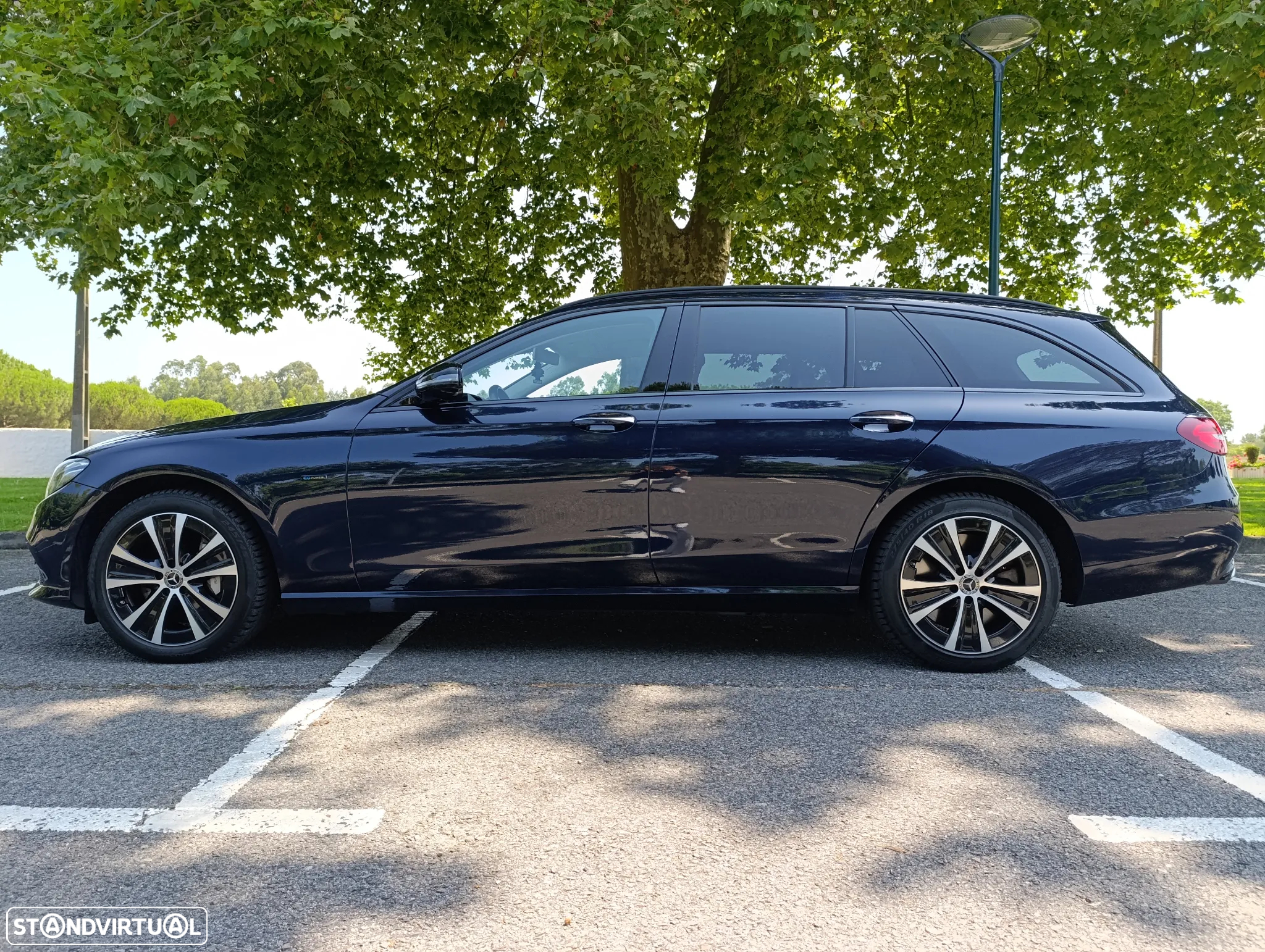 Mercedes-Benz E 300 de Exclusive Line - 5
