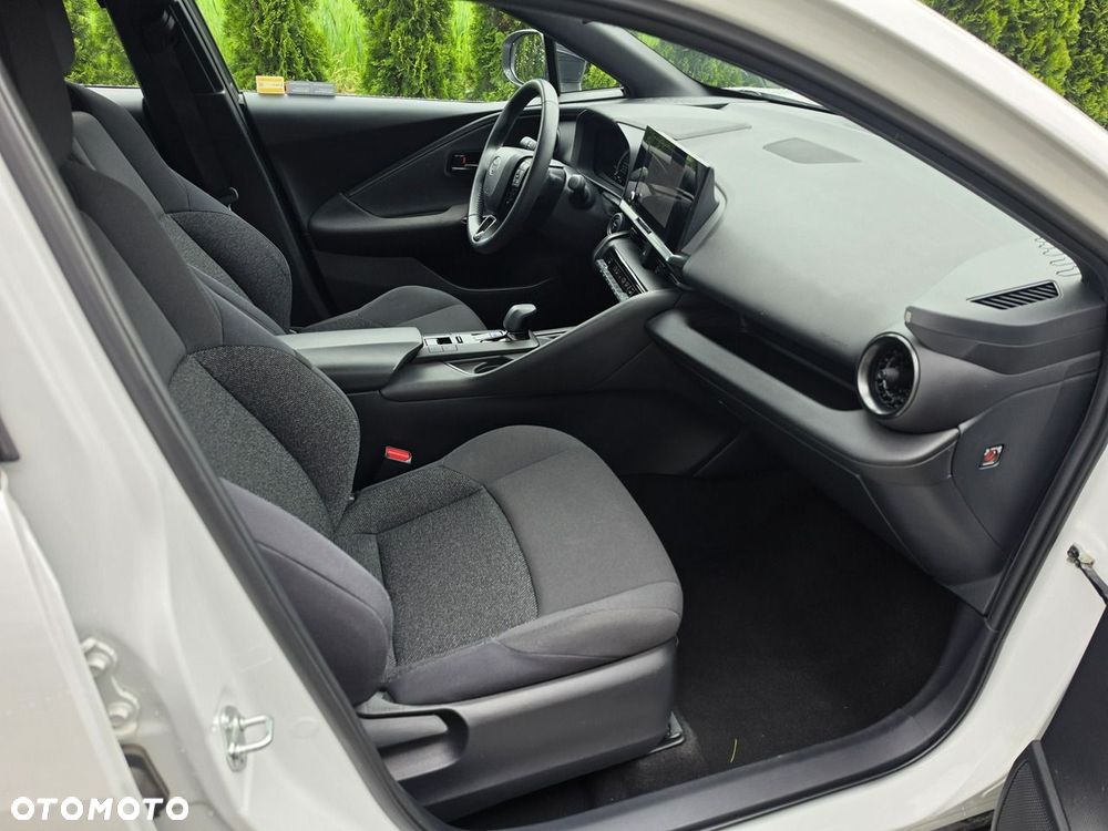 Toyota C-HR - 15