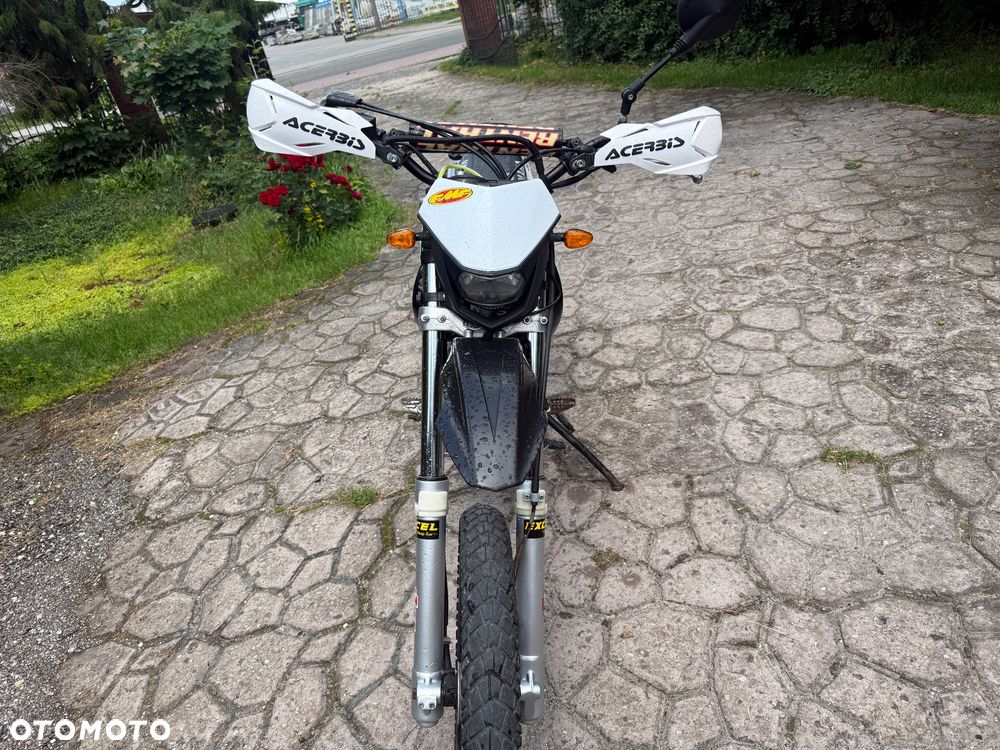 Yamaha TTR - 1