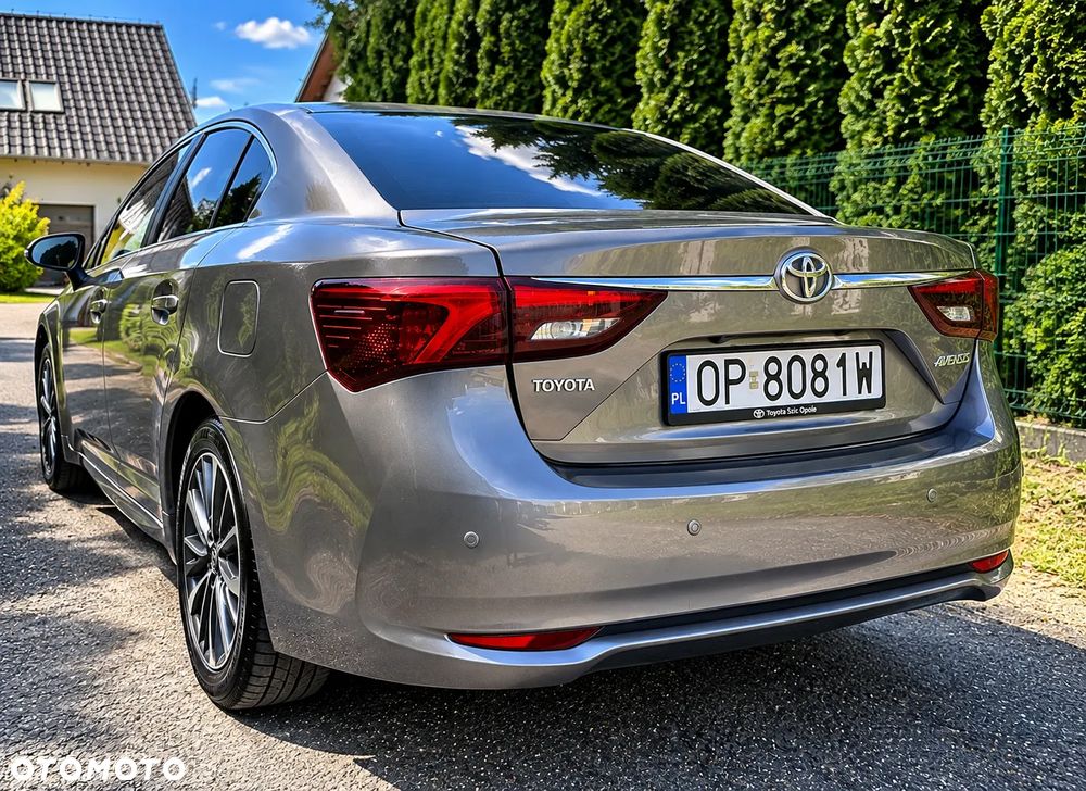 Toyota Avensis 2.0 Prestige MS - 6