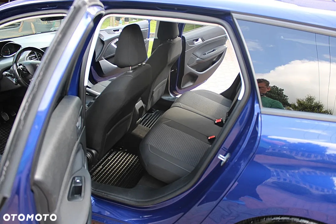 Peugeot 308 1.5 BlueHDi Allure S&S - 14