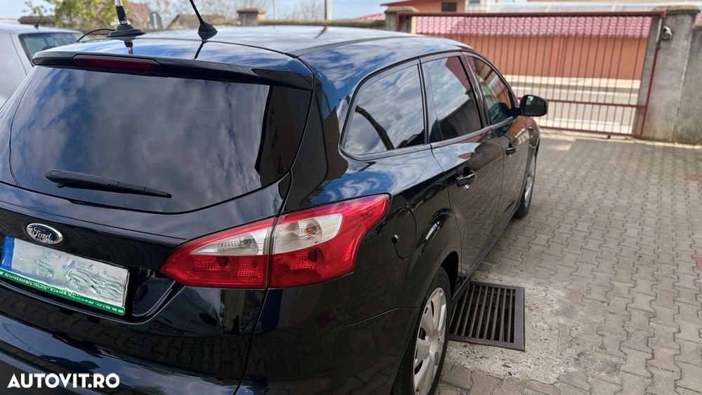 Ford Focus - 4