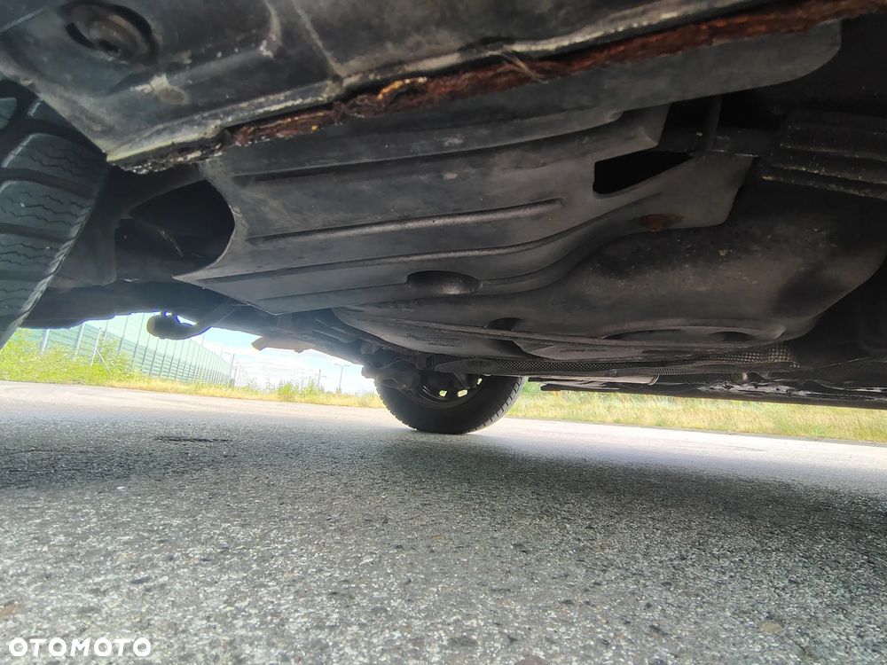 Ford Focus 1.6 Ti-VCT Trend - 20