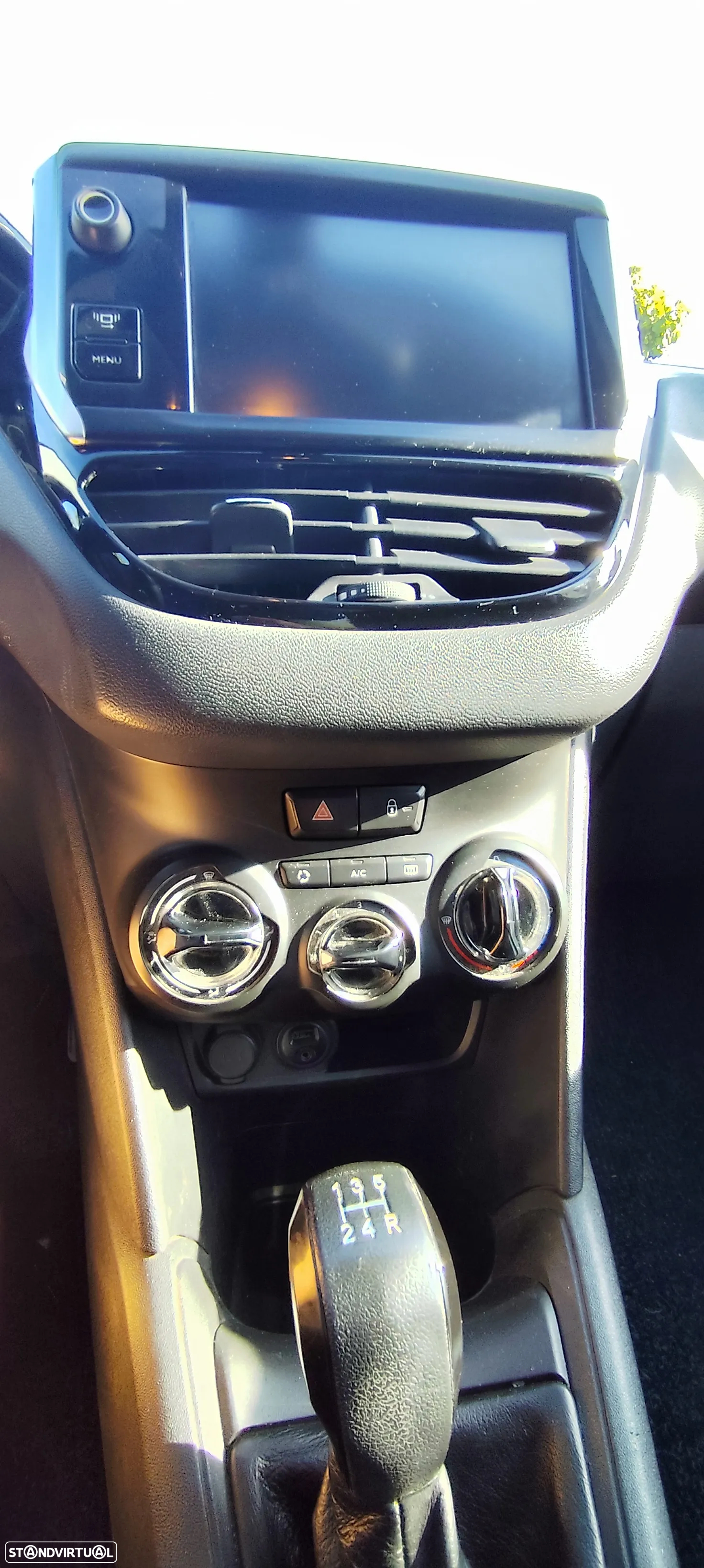 Peugeot 208 1.4 HDi Active - 17