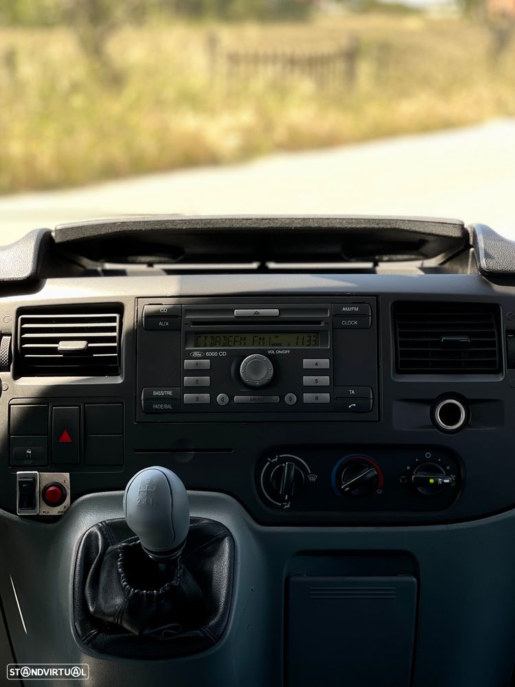 Ford Transit 330L 2.2 TDCi - 26