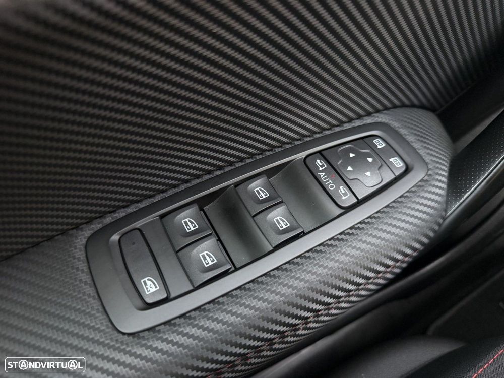 Renault Mégane 1.8 TCe R.S. EDC J19 - 31