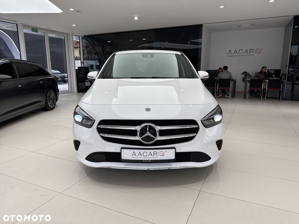Mercedes-Benz Klasa B 180 Progressive 7G-DCT - 7