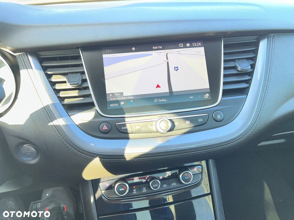 Opel Grandland X 1.2 Start/Stop Automatik Business INNOVATION - 17